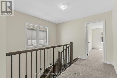 75 Downriver Drive E, Welland, ON - Indoor Photo Showing Other Room