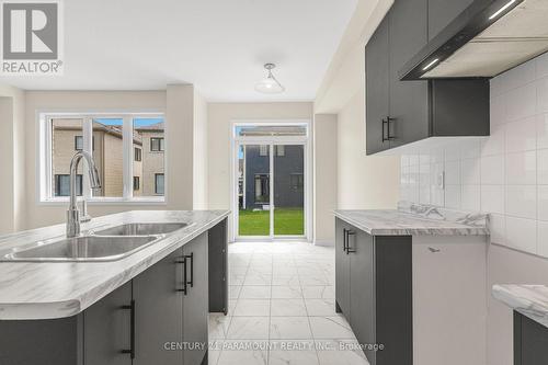 75 Downriver Drive E, Welland, ON - Indoor Photo Showing Kitchen With Double Sink