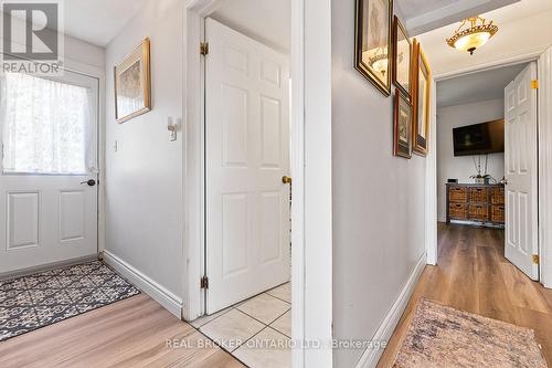 343101 15 Side Road, Amaranth, ON - Indoor Photo Showing Other Room