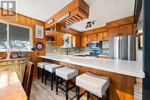 343101 15 Side Road, Amaranth, ON - Indoor Photo Showing Kitchen