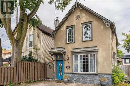 3 Nightingale Street, Hamilton (Landsdale), ON - Outdoor With Facade