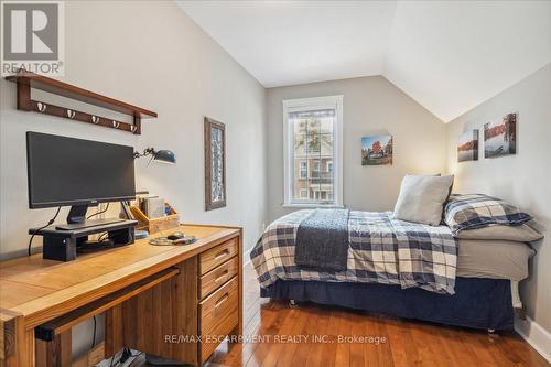 3 Nightingale Street, Hamilton (Landsdale), ON - Indoor Photo Showing Bedroom