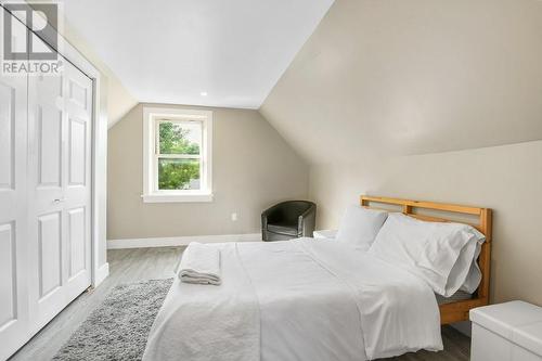 Primary bedroom - 24 Munroe Avenue E, Renfrew, ON - Indoor Photo Showing Bedroom