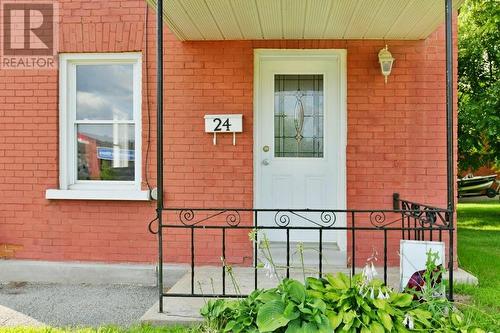 Let's go in - 24 Munroe Avenue E, Renfrew, ON - Outdoor With Exterior