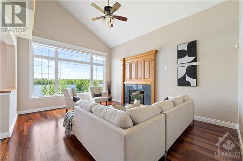 6373 Radisson Way, Ottawa, ON - Indoor Photo Showing Living Room With Fireplace