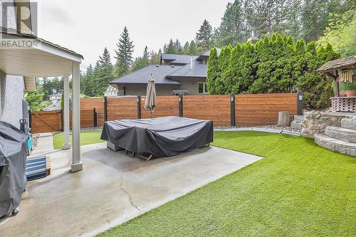 723 Cassiar Place, Kelowna, BC - Outdoor