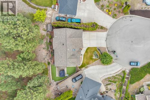 723 Cassiar Place, Kelowna, BC - Outdoor