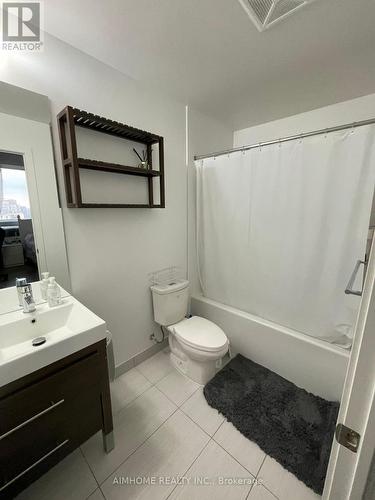 1807 - 66 Forest Manor Road, Toronto (Henry Farm), ON - Indoor Photo Showing Bathroom