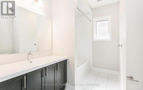 15246 Danby Road, Halton Hills (Georgetown), ON - Indoor Photo Showing Bathroom