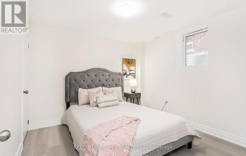 15246 Danby Road, Halton Hills (Georgetown), ON - Indoor Photo Showing Bedroom