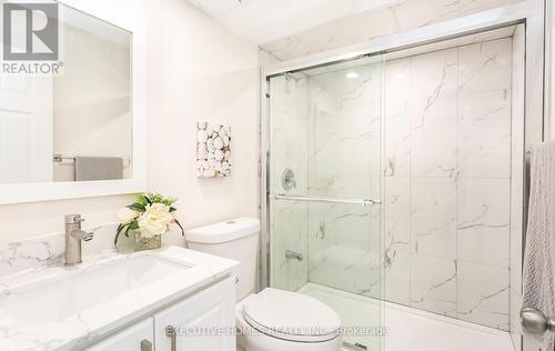 15246 Danby Road, Halton Hills (Georgetown), ON - Indoor Photo Showing Bathroom