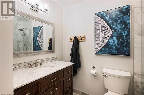 124 Birch Grove, Shelburne, ON - Indoor Photo Showing Bathroom