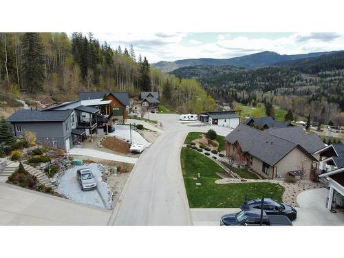 1018 Silvertip Road, Rossland, BC 