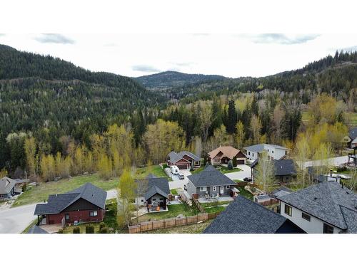 1018 Silvertip Road, Rossland, BC 