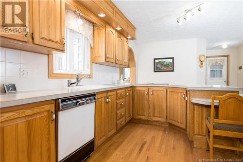 233 Reservoir Street, Grand-Sault/Grand Falls, NB - Indoor Photo Showing Kitchen