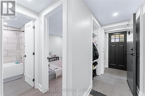 294 Gerrard Street E, Toronto (Cabbagetown-South St. James Town), ON - Indoor Photo Showing Laundry Room