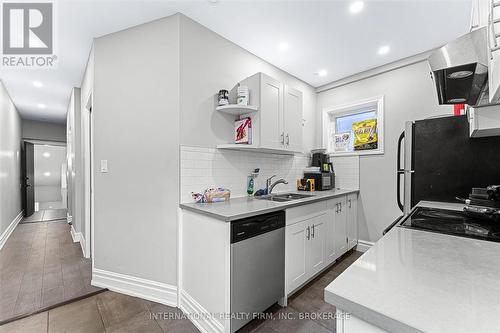 294 Gerrard Street E, Toronto, ON - Indoor Photo Showing Kitchen With Double Sink