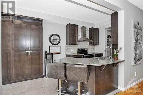 868 Kennacraig Private, Ottawa, ON - Indoor Photo Showing Kitchen