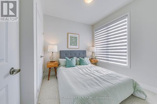 1488 Yellow Rose Circle, Oakville, ON - Indoor Photo Showing Bedroom