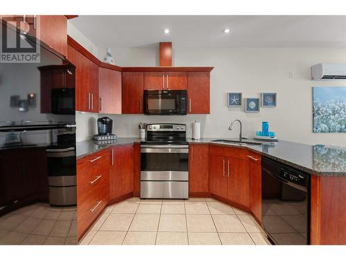 93 Winnipeg Street Unit# 204, Penticton, BC - Indoor Photo Showing Kitchen