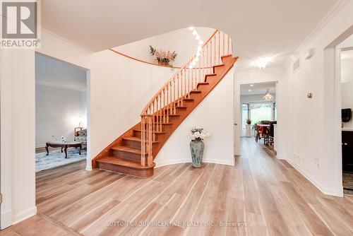 18 Valley Drive, Barrie (Sunnidale), ON - Indoor Photo Showing Other Room