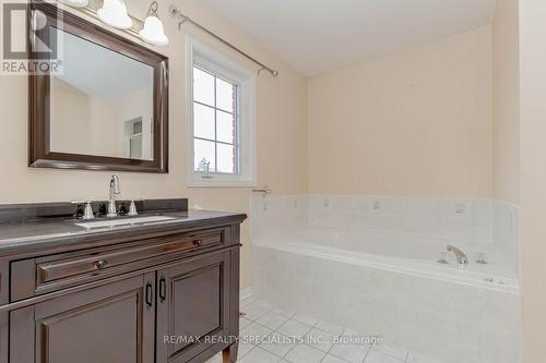 3056 Mcdowell Drive, Mississauga (Churchill Meadows), ON - Indoor Photo Showing Bathroom