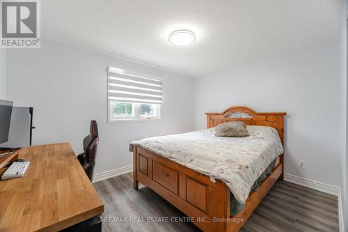 44 Abelard Avenue, Brampton (Fletcher'S West), ON - Indoor Photo Showing Bedroom