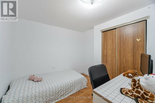 44 Abelard Avenue, Brampton, ON - Indoor Photo Showing Bedroom