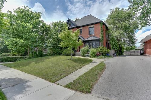 38 Grosvenor Street, London, ON - Outdoor