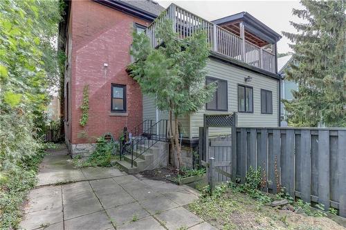 38 Grosvenor Street, London, ON - Outdoor