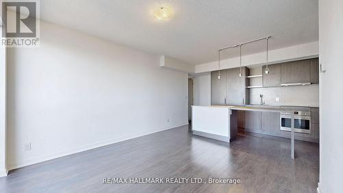 5301 - 100 Harbour Street W, Toronto (Waterfront Communities), ON - Indoor Photo Showing Kitchen