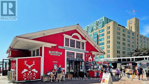 5301 - 100 Harbour Street W, Toronto (Waterfront Communities), ON - Outdoor With Facade