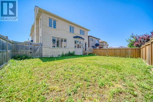 2 Deepwood Crescent, East Gwillimbury, ON - Outdoor