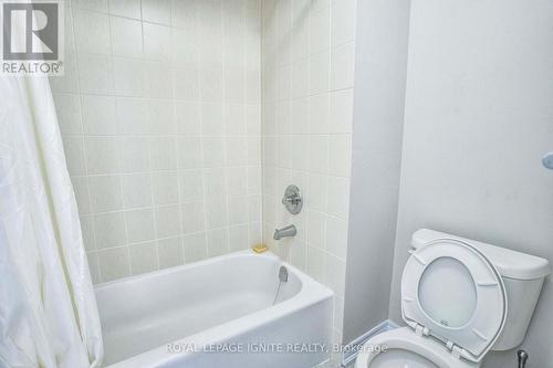 1382 Dallman Street, Innisfil (Lefroy), ON - Indoor Photo Showing Bathroom