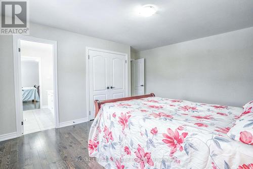 1382 Dallman Street, Innisfil (Lefroy), ON - Indoor Photo Showing Bedroom