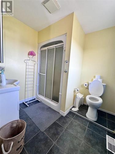 640 Shirley St N, Timmins, ON - Indoor Photo Showing Bathroom