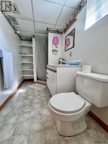 640 Shirley Street N, Timmins (Mountjoy Rural), ON - Indoor Photo Showing Bathroom