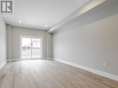 1479 Purchase Place, Innisfil, ON - Indoor Photo Showing Other Room