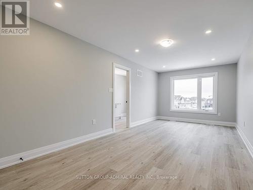 1479 Purchase Place, Innisfil, ON - Indoor Photo Showing Other Room