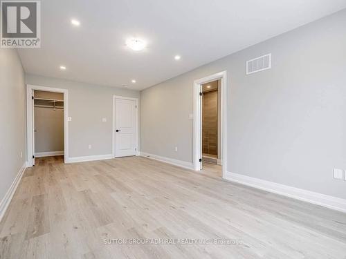 1479 Purchase Place, Innisfil, ON - Indoor Photo Showing Other Room