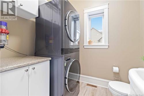 4401 102 Route, Upper Kingsclear, NB - Indoor Photo Showing Laundry Room