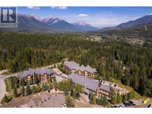 4559 Timberline  Crescent Unit# 415, Fernie, BC - Outdoor With View