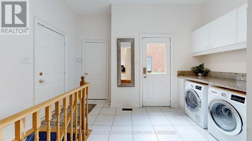 112 Crestwood Road, Vaughan, ON - Indoor Photo Showing Laundry Room