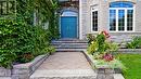 112 Crestwood Road, Vaughan, ON  - Outdoor 