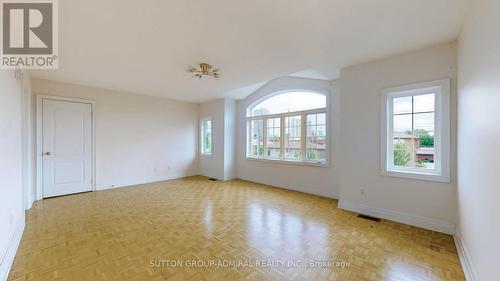 112 Crestwood Road, Vaughan, ON - Indoor Photo Showing Other Room