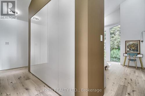 5 Hatton Court, Toronto (Princess-Rosethorn), ON - Indoor Photo Showing Other Room