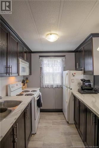 58 Orchard Crescent, Sussex Corner, NB - Indoor Photo Showing Kitchen