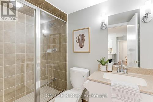 950 - 25 Viking Lane, Toronto (Islington-City Centre West), ON - Indoor Photo Showing Bathroom