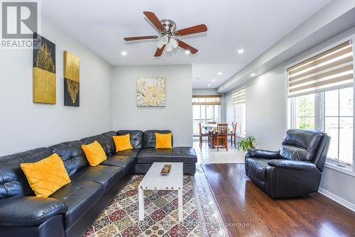 234 Inspire Boulevard, Brampton, ON - Indoor Photo Showing Living Room