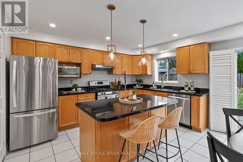 12 Robert Attersley Drive E, Whitby (Taunton North), ON - Indoor Photo Showing Kitchen With Stainless Steel Kitchen